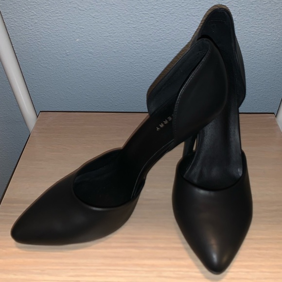 Riverberry Pointed Toe, Slip on D'Orsay Pump Heels - Picture 8 of 8